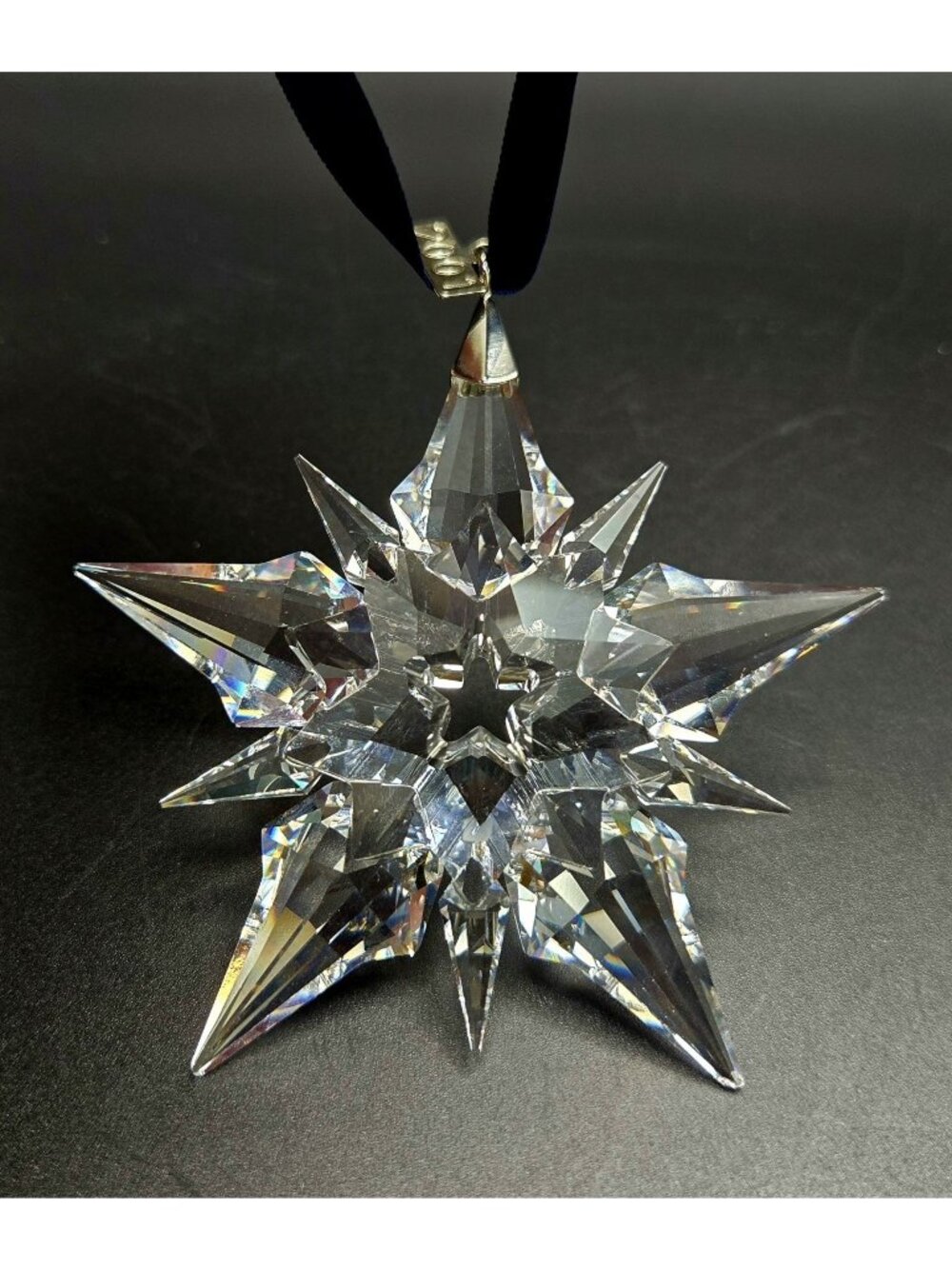 2001 Swarovski Crystal Annual Christmas Snowflake Star Ornament, BEAUTIFUL